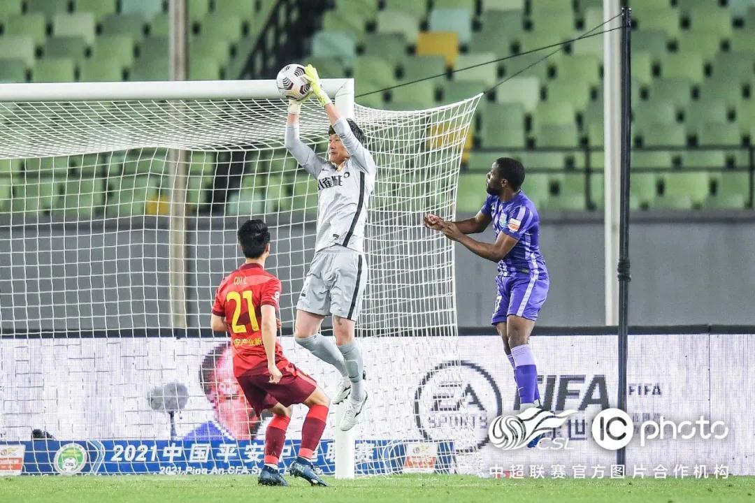 مباراةالأهليضدبيراميدزاليومكلماتريدمعرفتهعنالمواجهةالمرتقبة