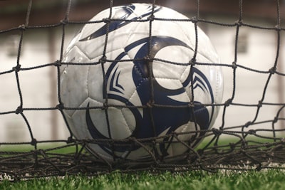 أفضل لاعب في الأهليمن يستحق اللقب؟
